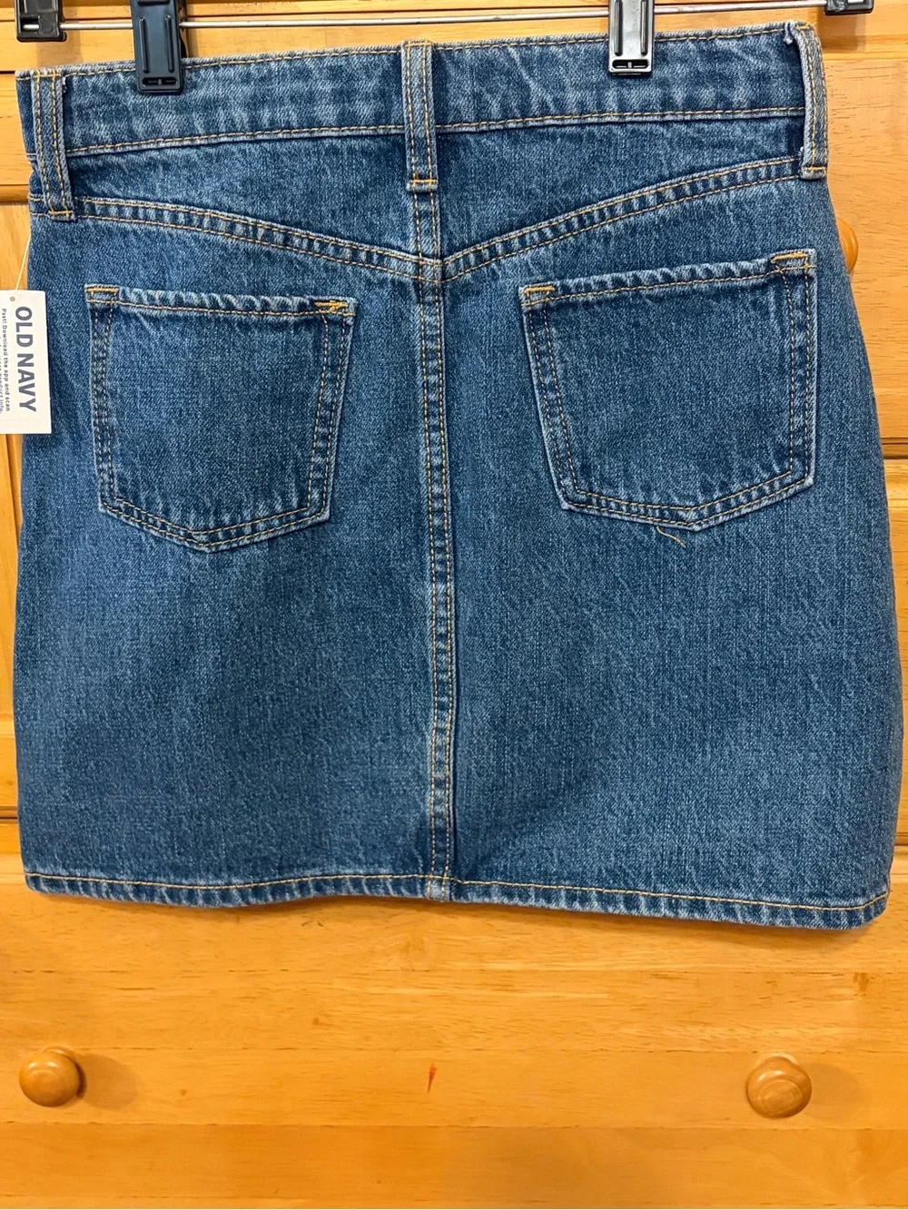 GAP this listing